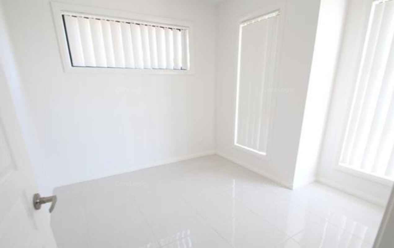 17 Pioneer Drive Carnes Hill 17 Pioneer Drive Carnes Hill