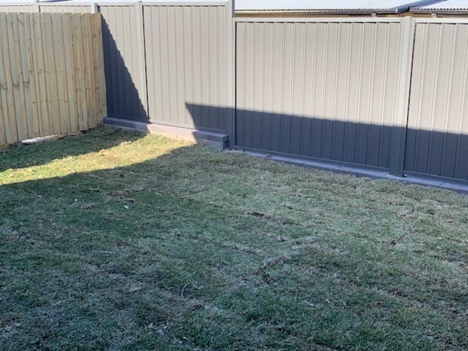 8 Contour Rd Austral