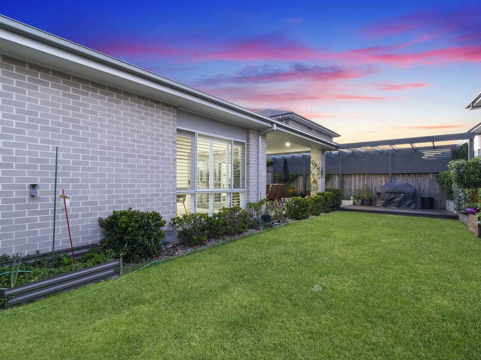 10 Rosebank Avenue Elizabeth Hills