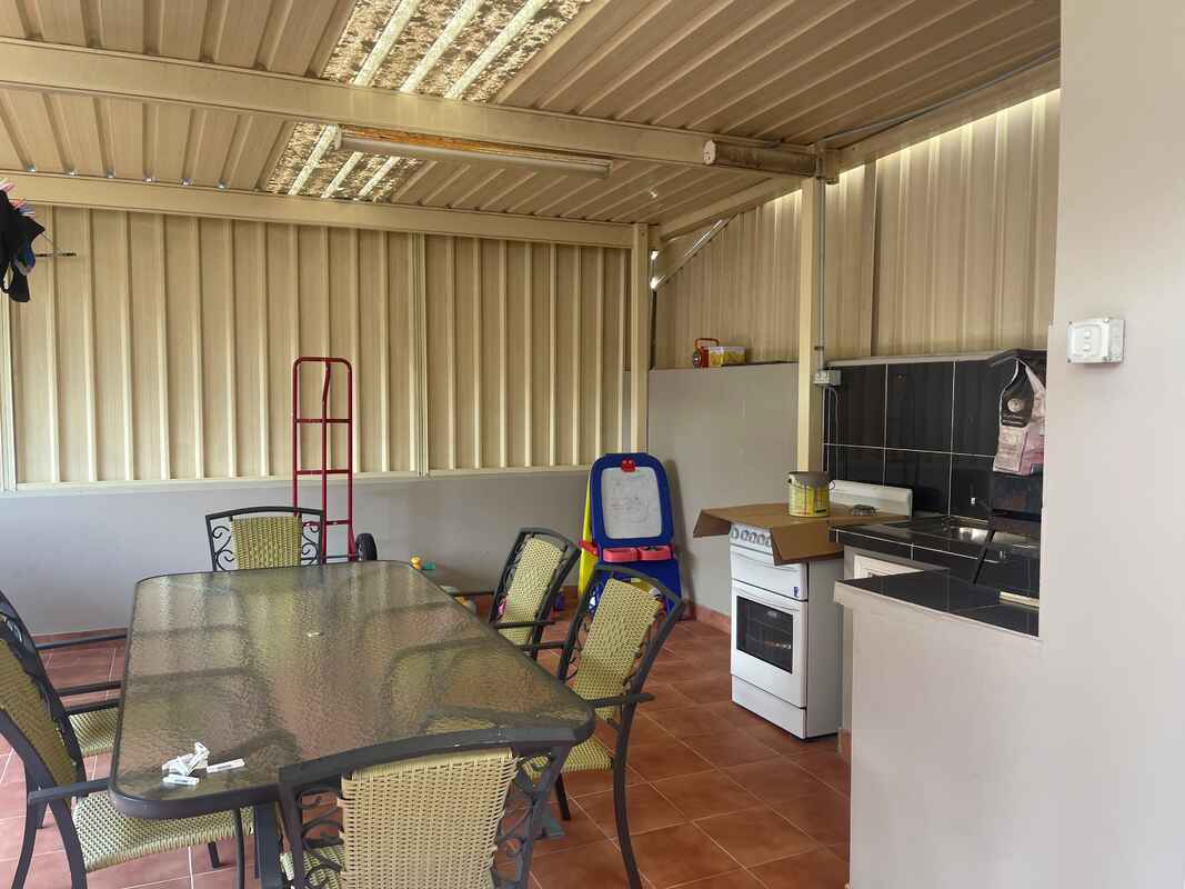 13 Dunalley St West Hoxton