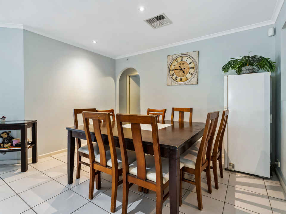219 Pacific Palms Circuit Hoxton Park