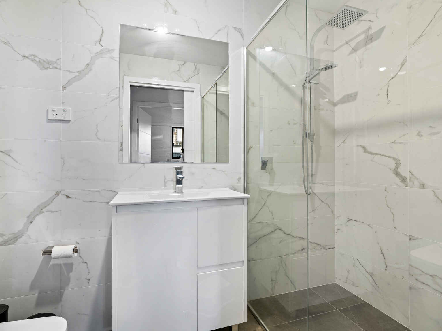 House For Sale 2B Warialda Way Hinchinbrook