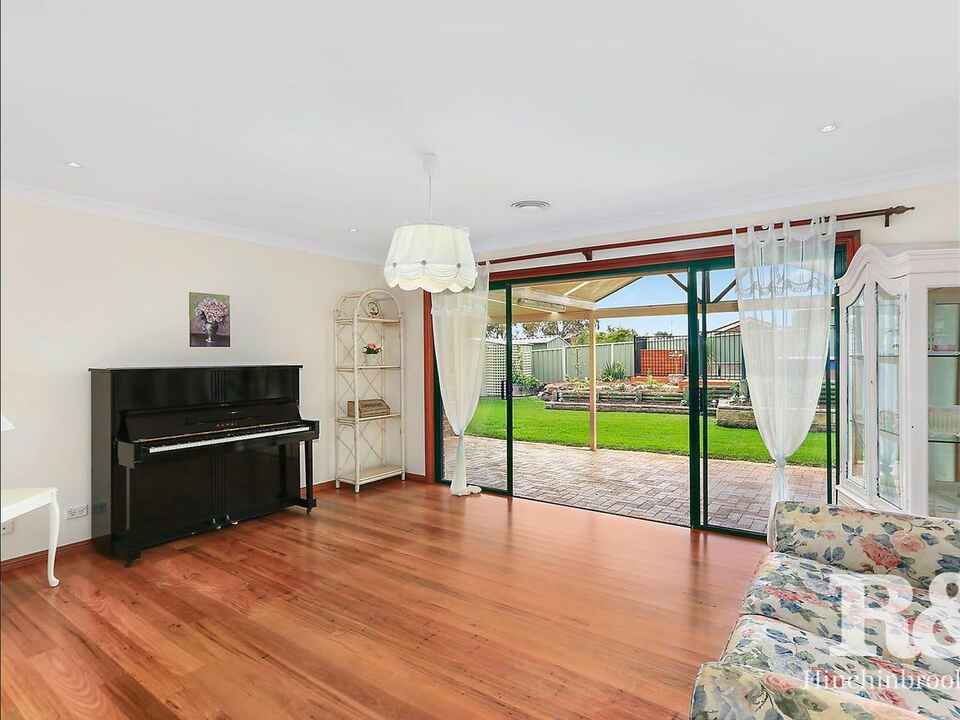 12 Packenham Place Mount Annan