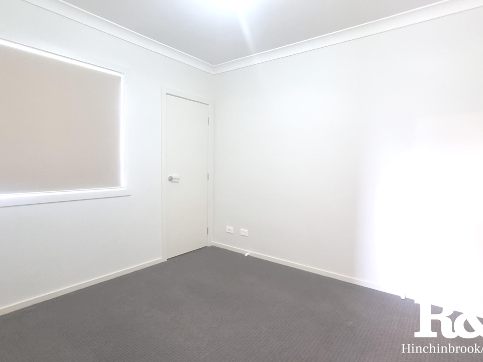 15A Wollahan Ave Denham Court