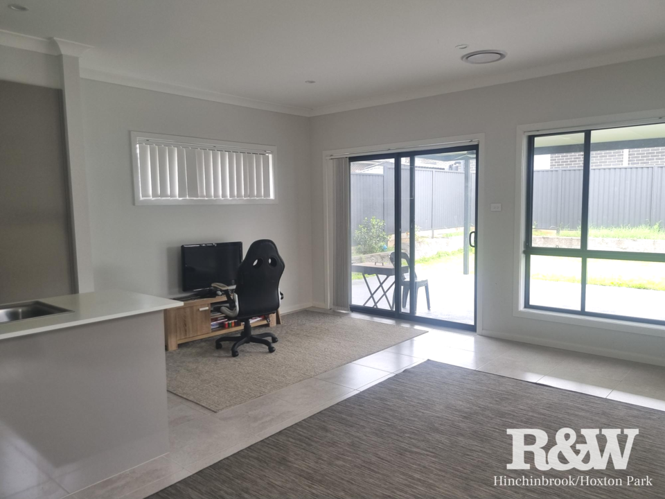 12 Gurner Avenue Austral
