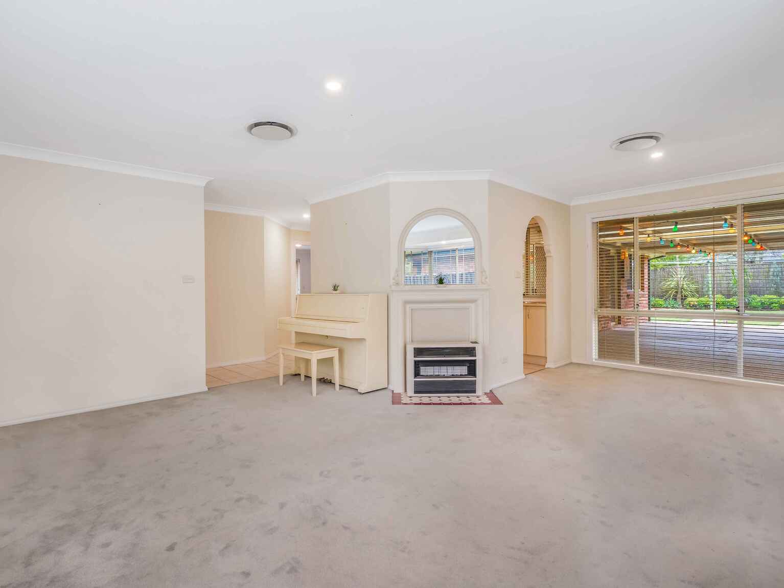 House For Sale 29 Topnot Avenue Hinchinbrook