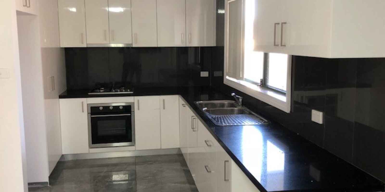 1B Skain Place Horningsea Park 1B Skain Place Horningsea Park