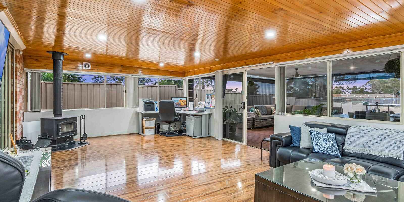 217 Whitford Road Green Valley 217 Whitford Road Green Valley