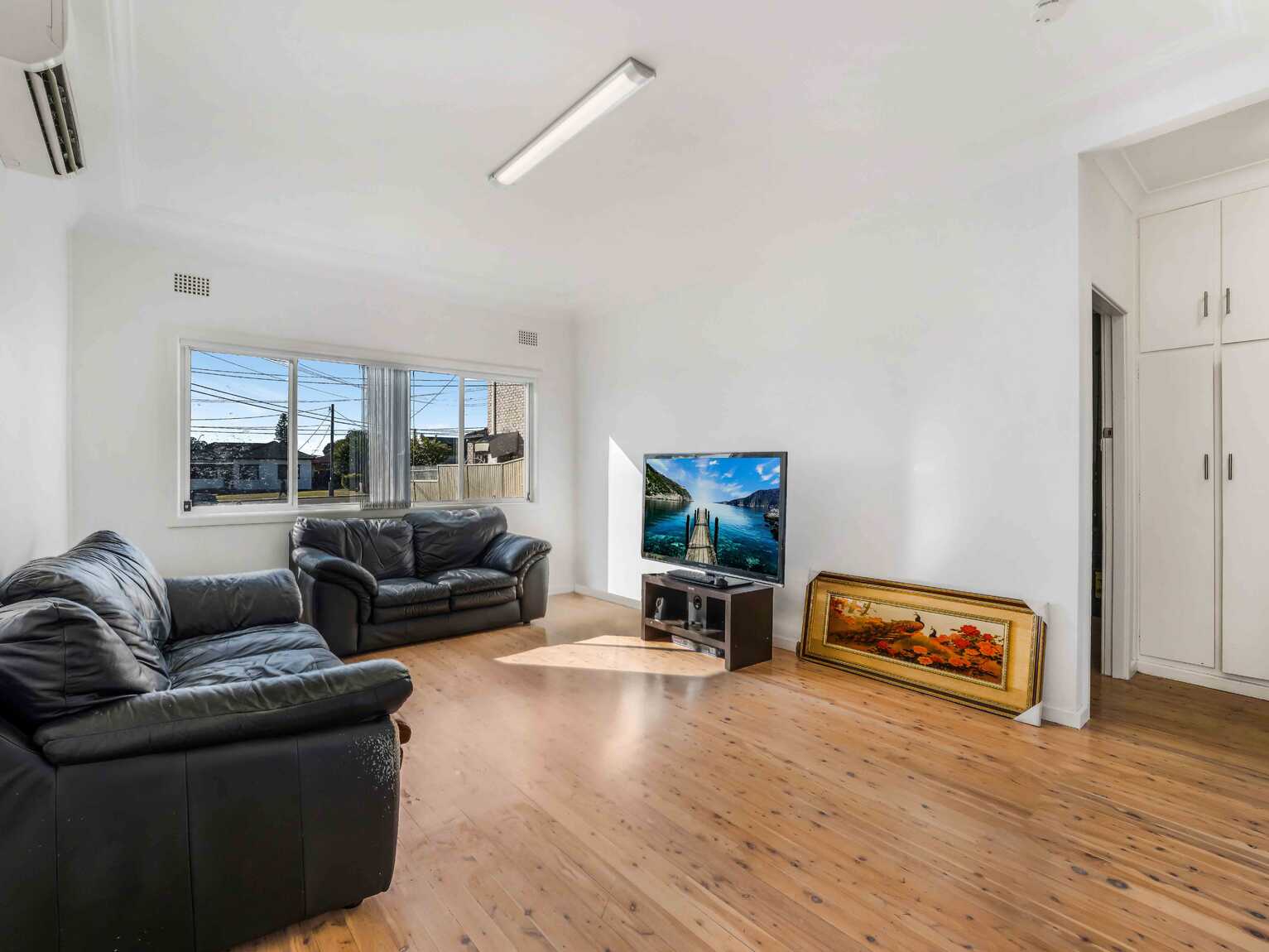 4 Arana Place Cabramatta West 4 Arana Place Cabramatta West