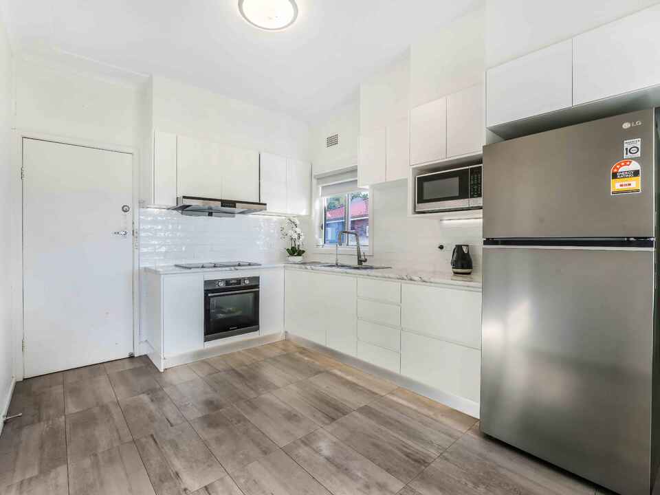 4 Arana Place Cabramatta West