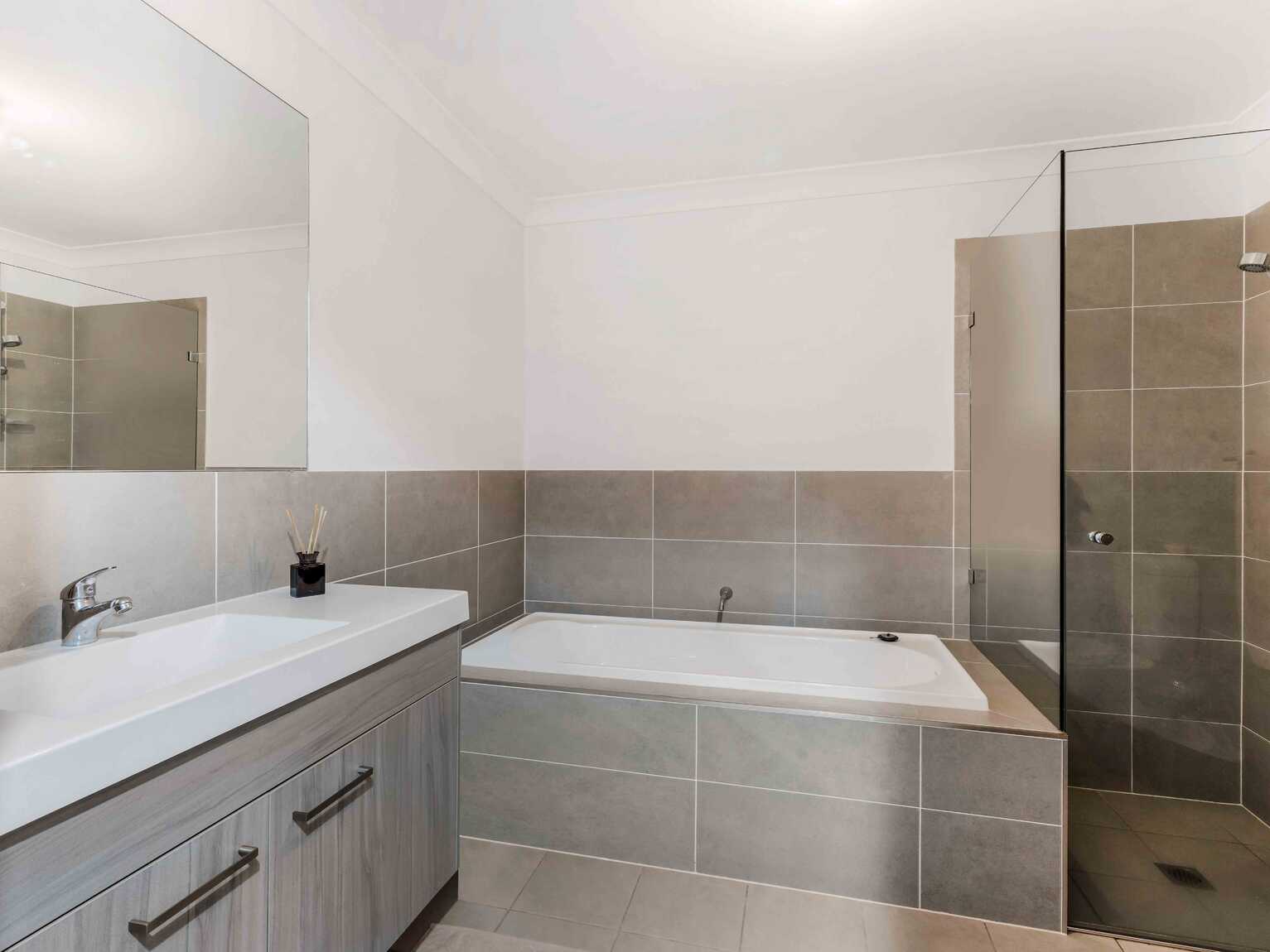 2 & 2a Jardine Drive Edmondson Park 2 & 2a Jardine Drive Edmondson Park