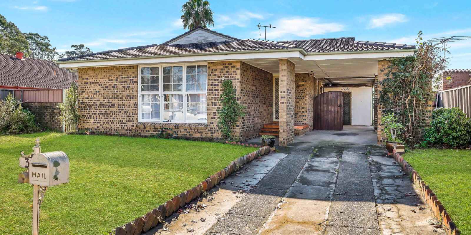 3 Canberra Street St Johns Park 3 Canberra Street St Johns Park