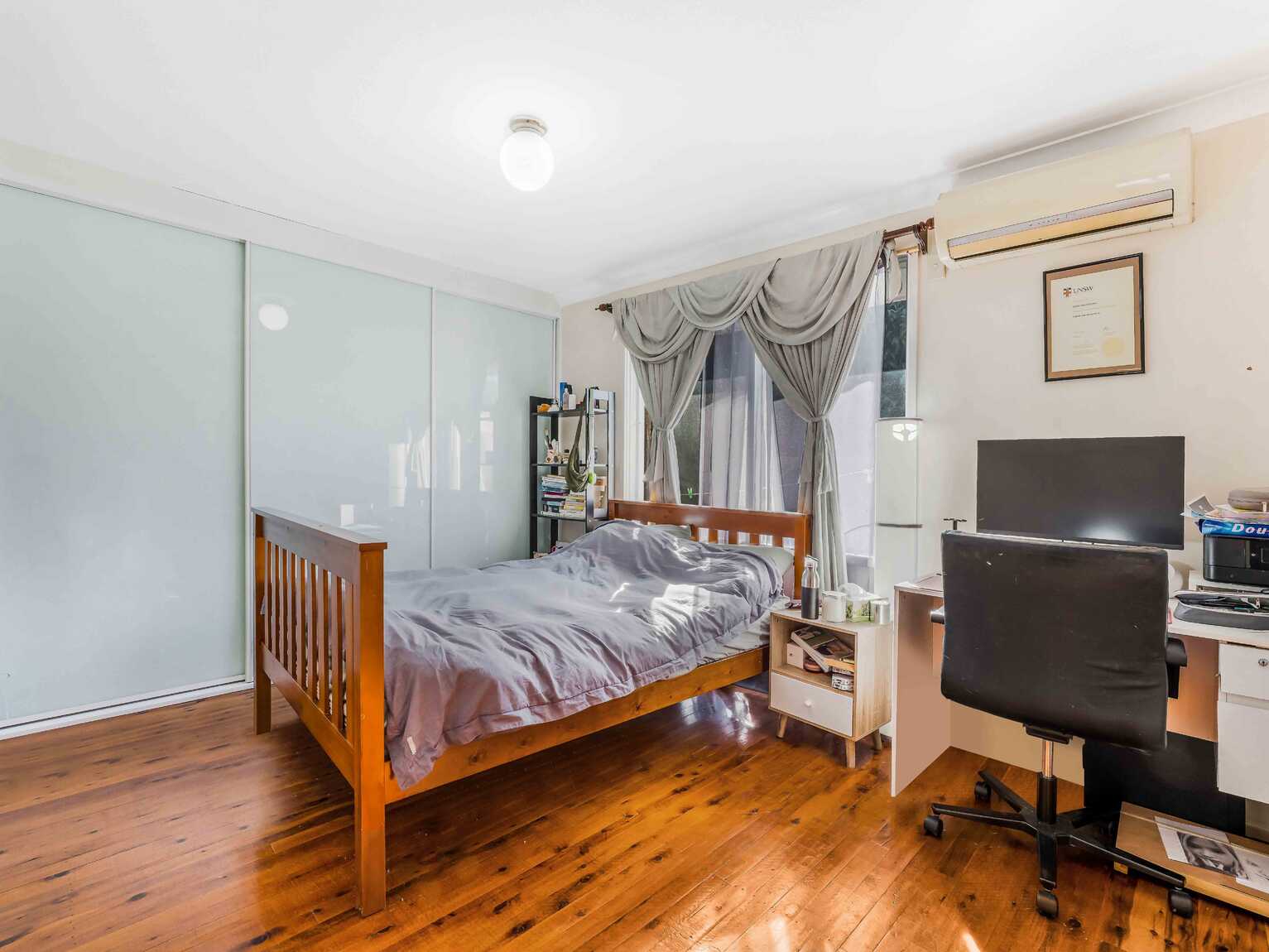 3 Canberra Street St Johns Park 3 Canberra Street St Johns Park