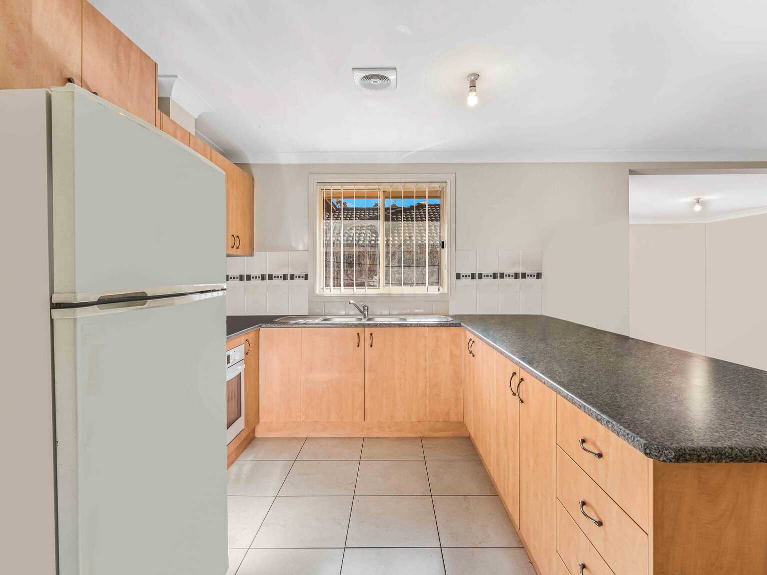 21 Bangalow Place Hoxton Park 21 Bangalow Place Hoxton Park