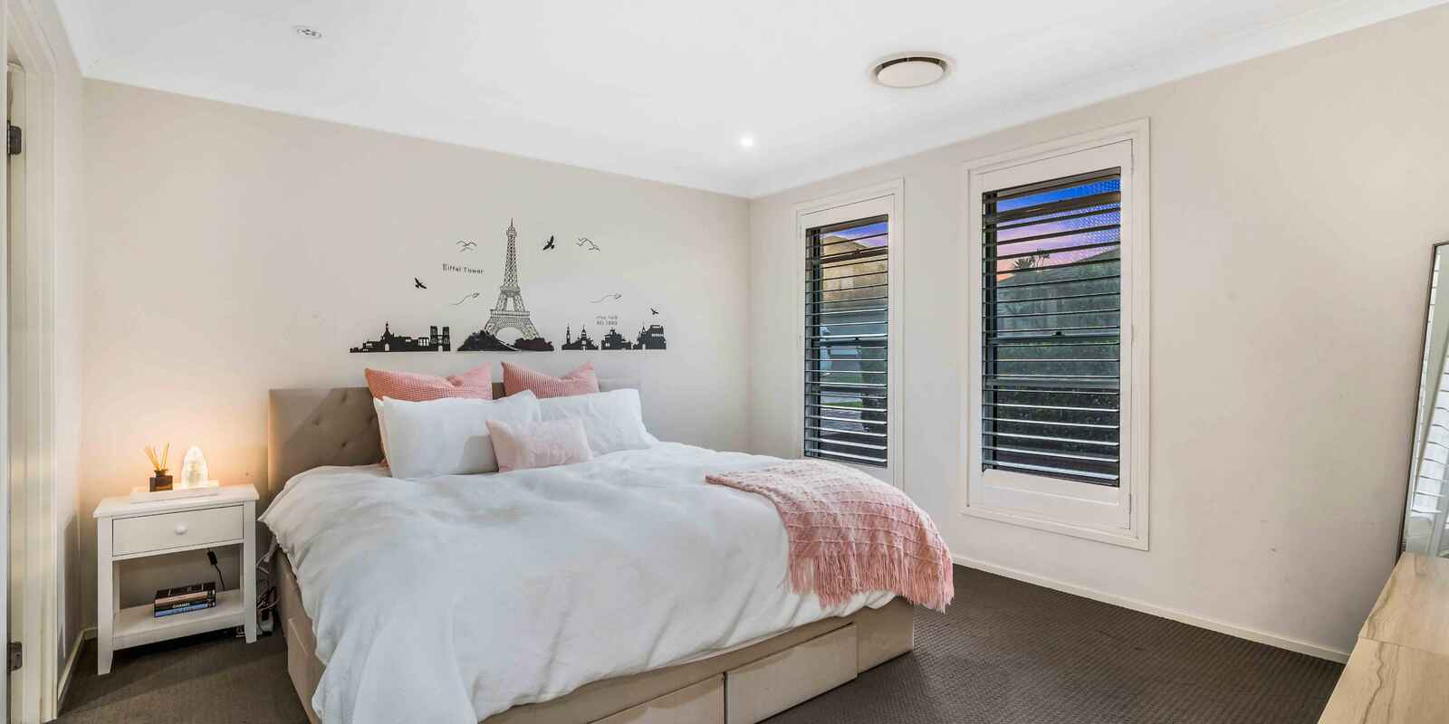 166 Rosedale Circuit Carnes Hill 166 Rosedale Circuit Carnes Hill