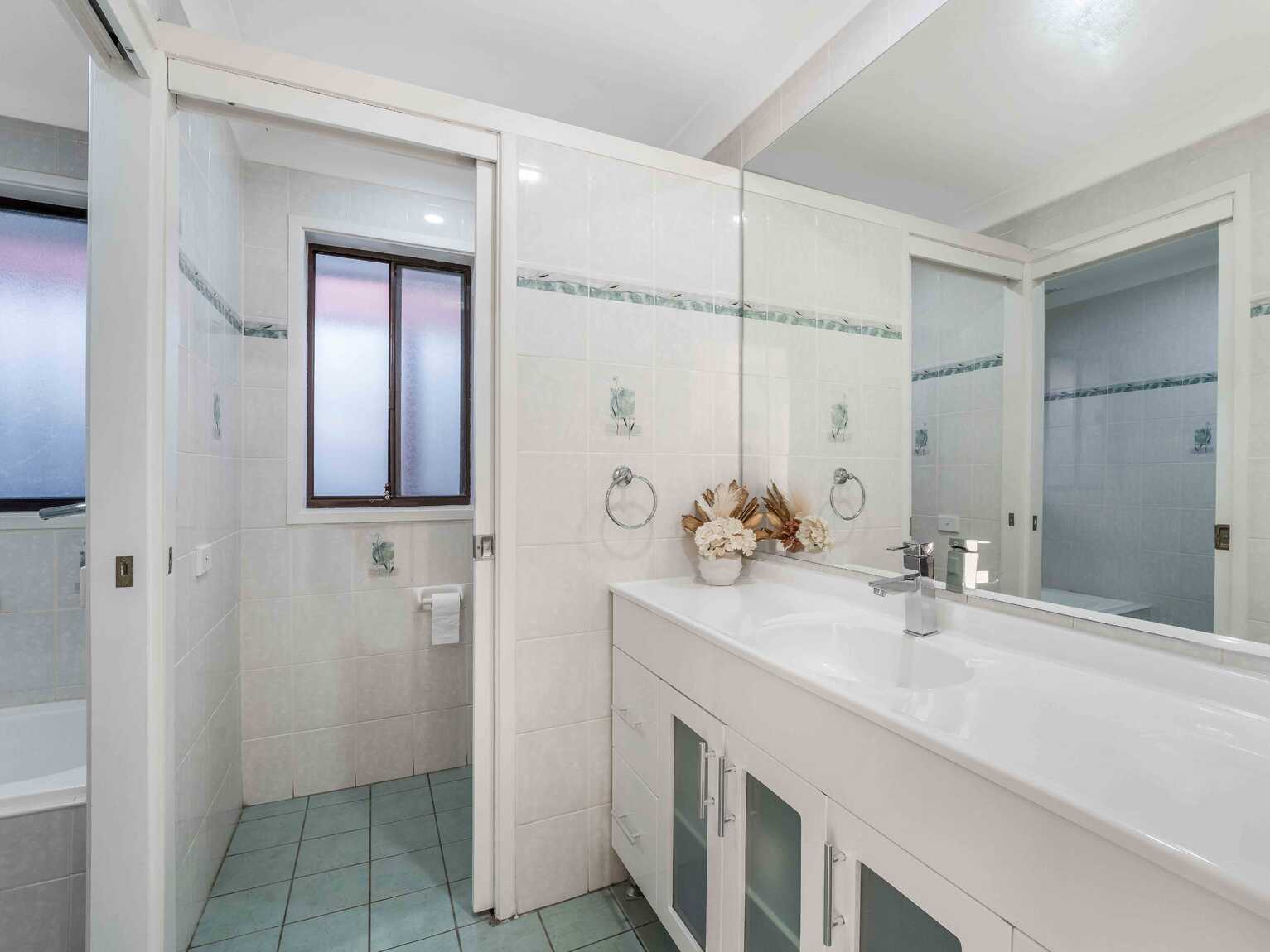36 Rundle Road Green Valley
