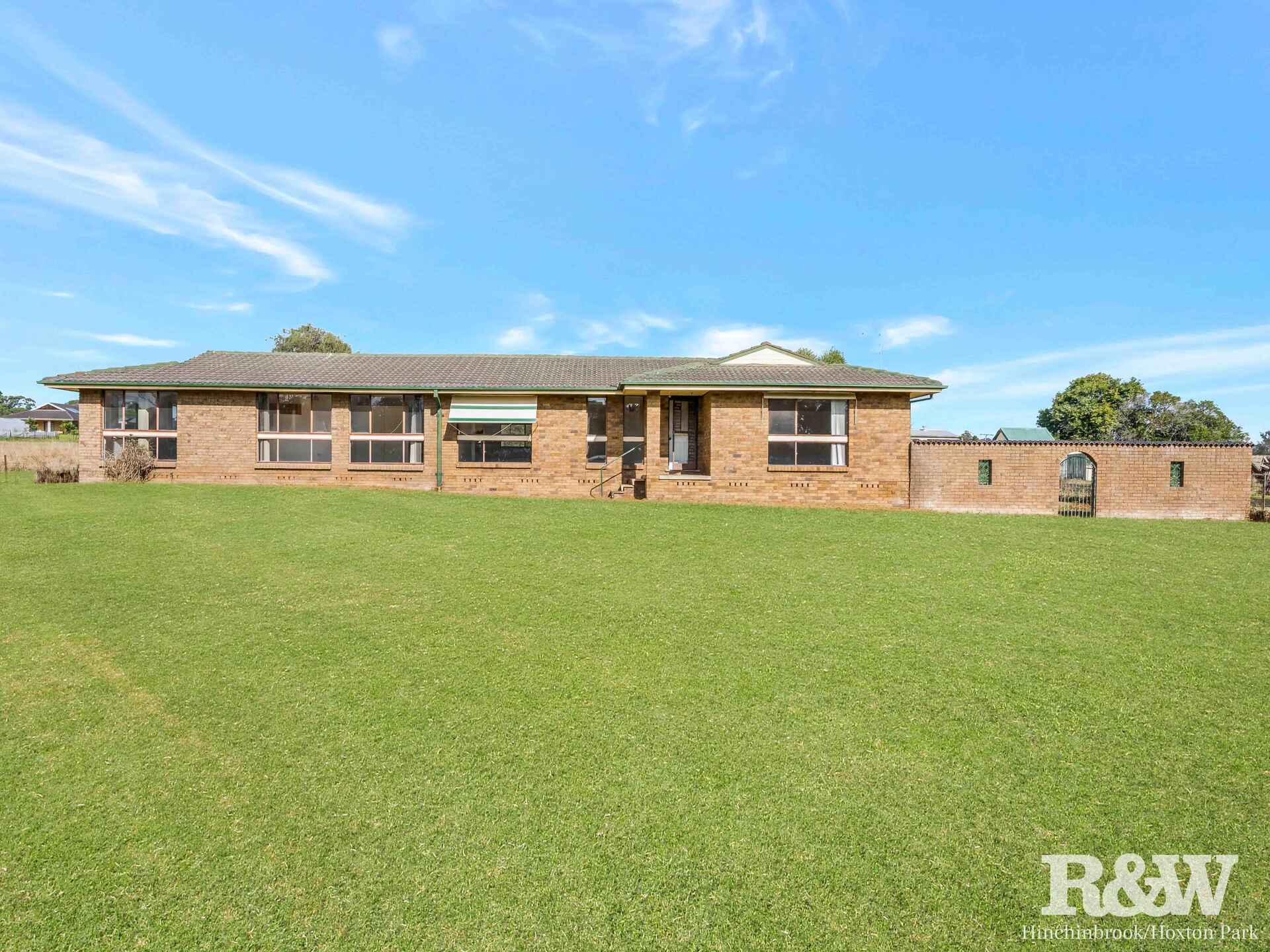 50 Bellfield Avenue Rossmore