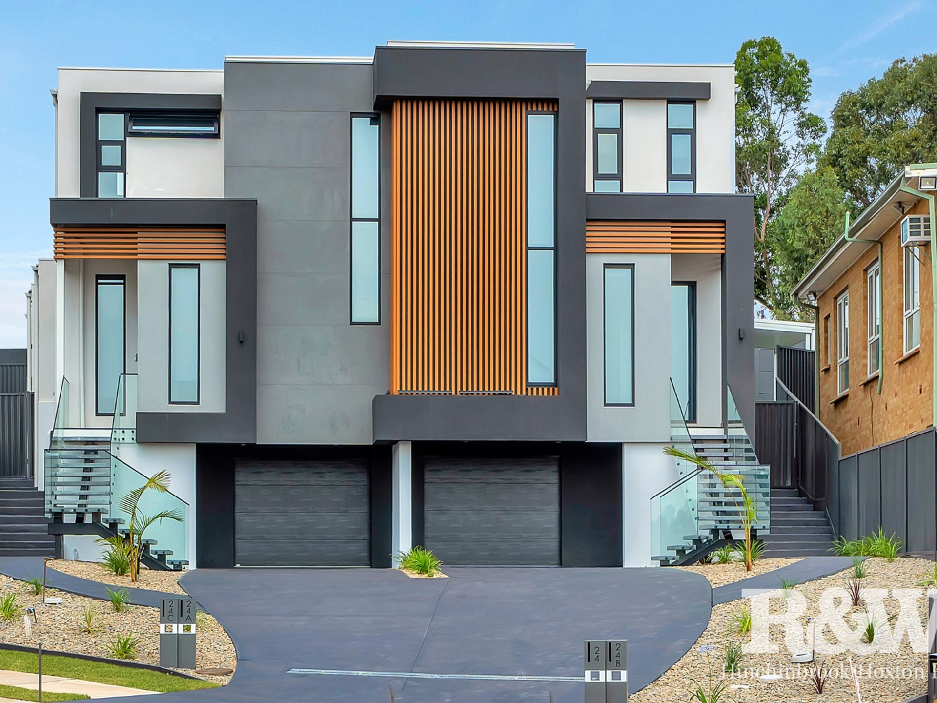 24 Kiernan Crescent Abbotsbury