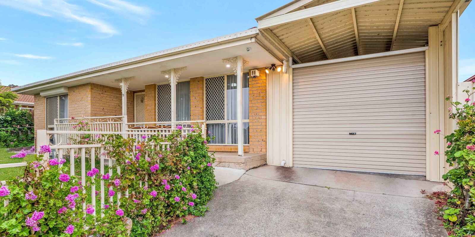 33 Harrier Avenue Green Valley 33 Harrier Avenue Green Valley