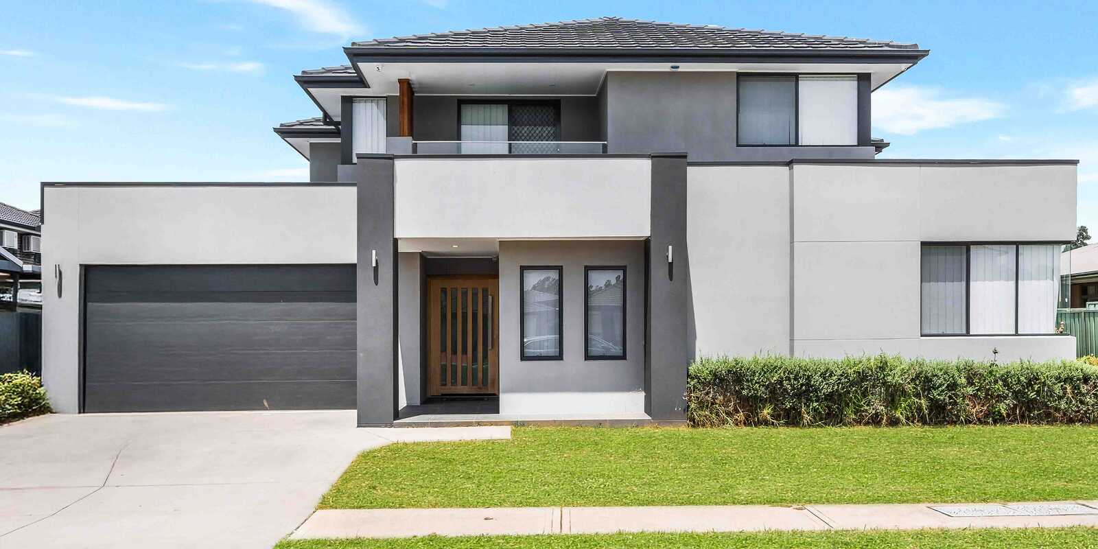 2a Warialda Way Hinchinbrook