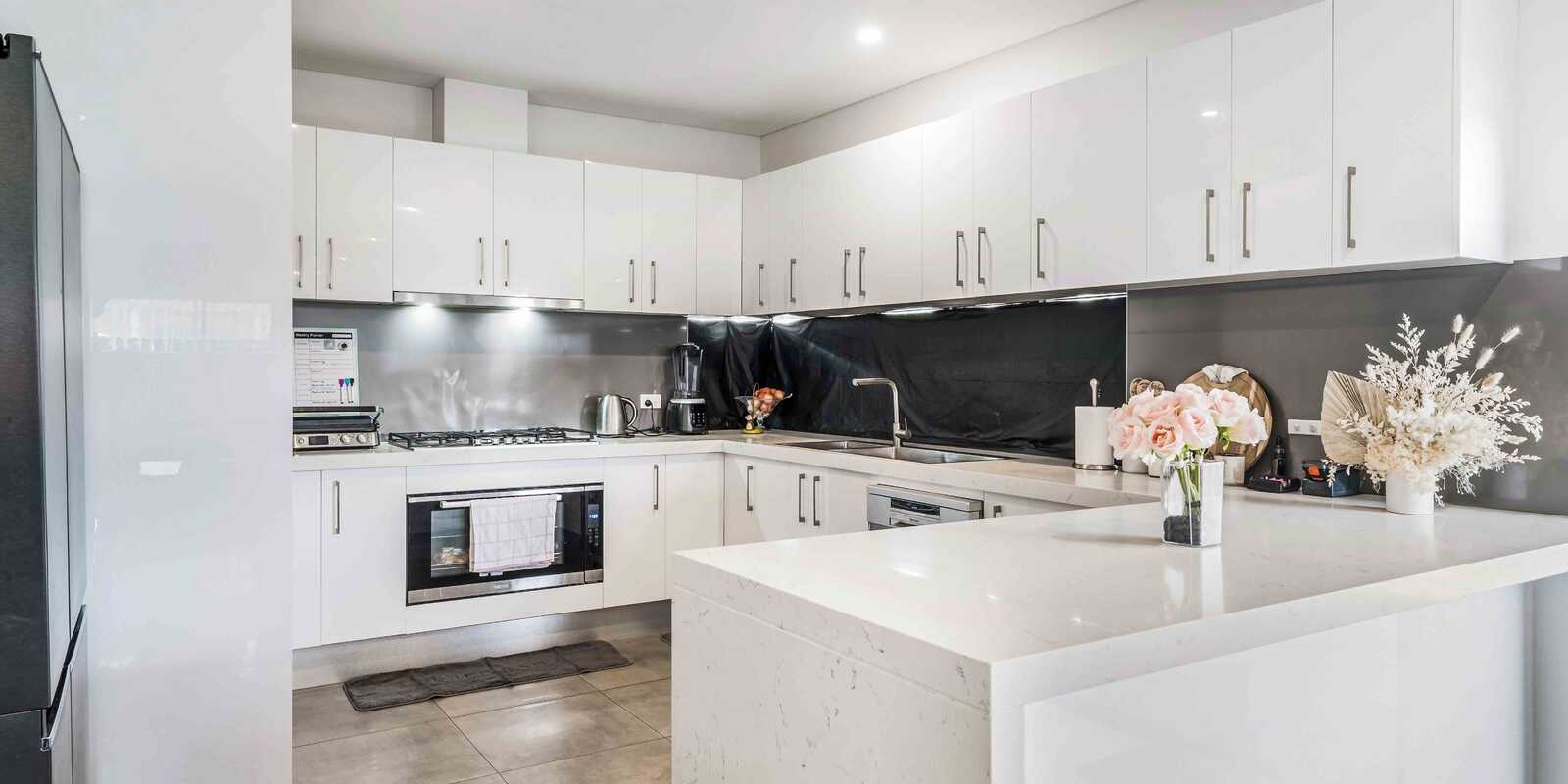 2a Warialda Way Hinchinbrook