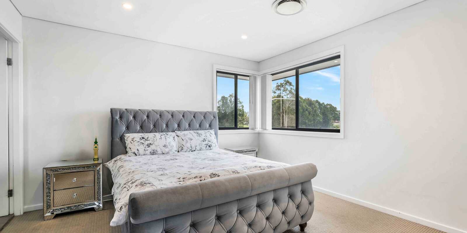 2a Warialda Way Hinchinbrook