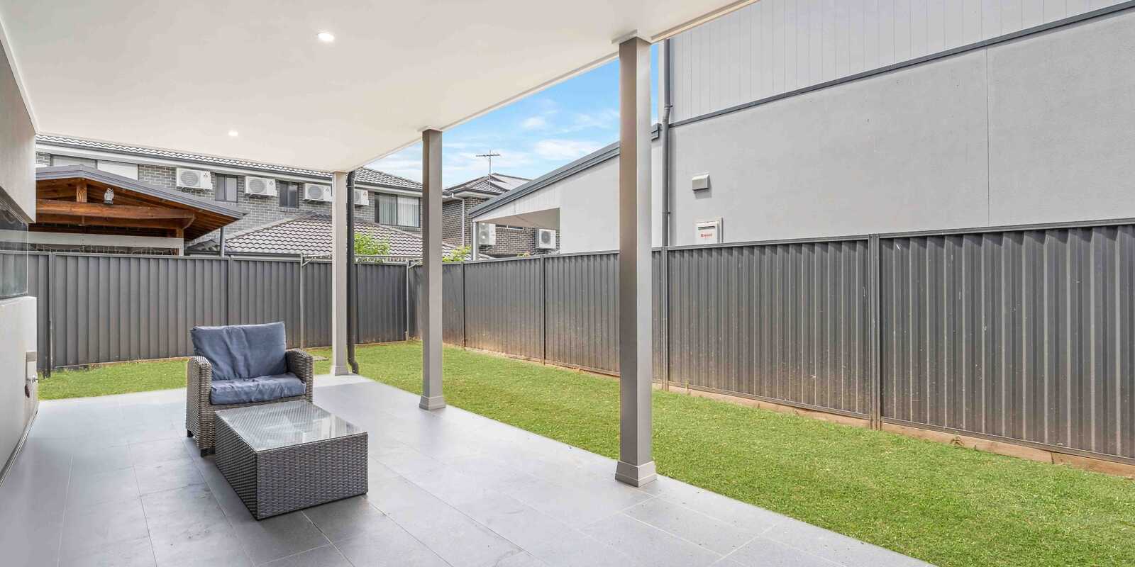 2a Warialda Way Hinchinbrook