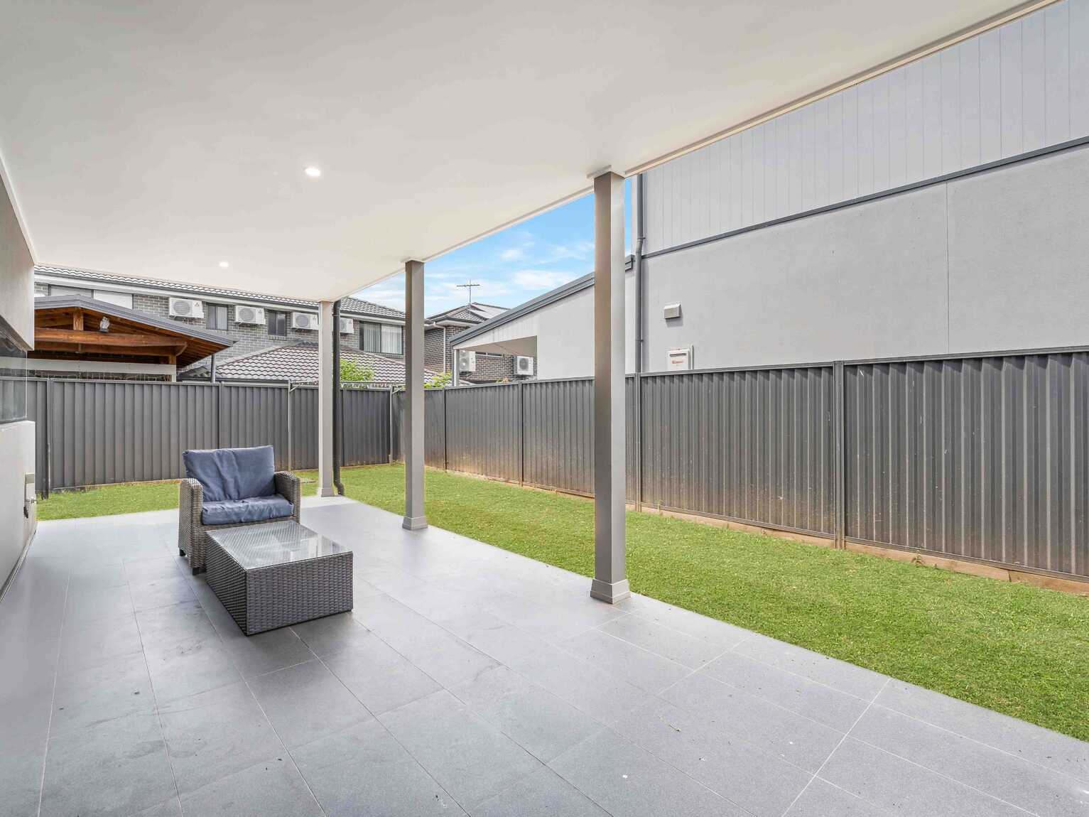 2a Warialda Way Hinchinbrook