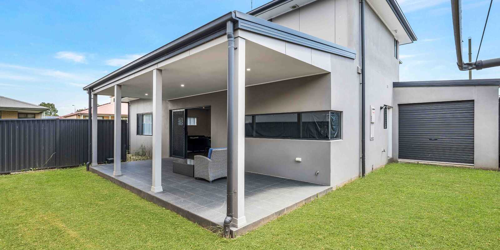 2a Warialda Way Hinchinbrook