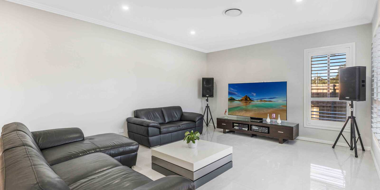 99 Rosedale Circuit Carnes Hill 99 Rosedale Circuit Carnes Hill