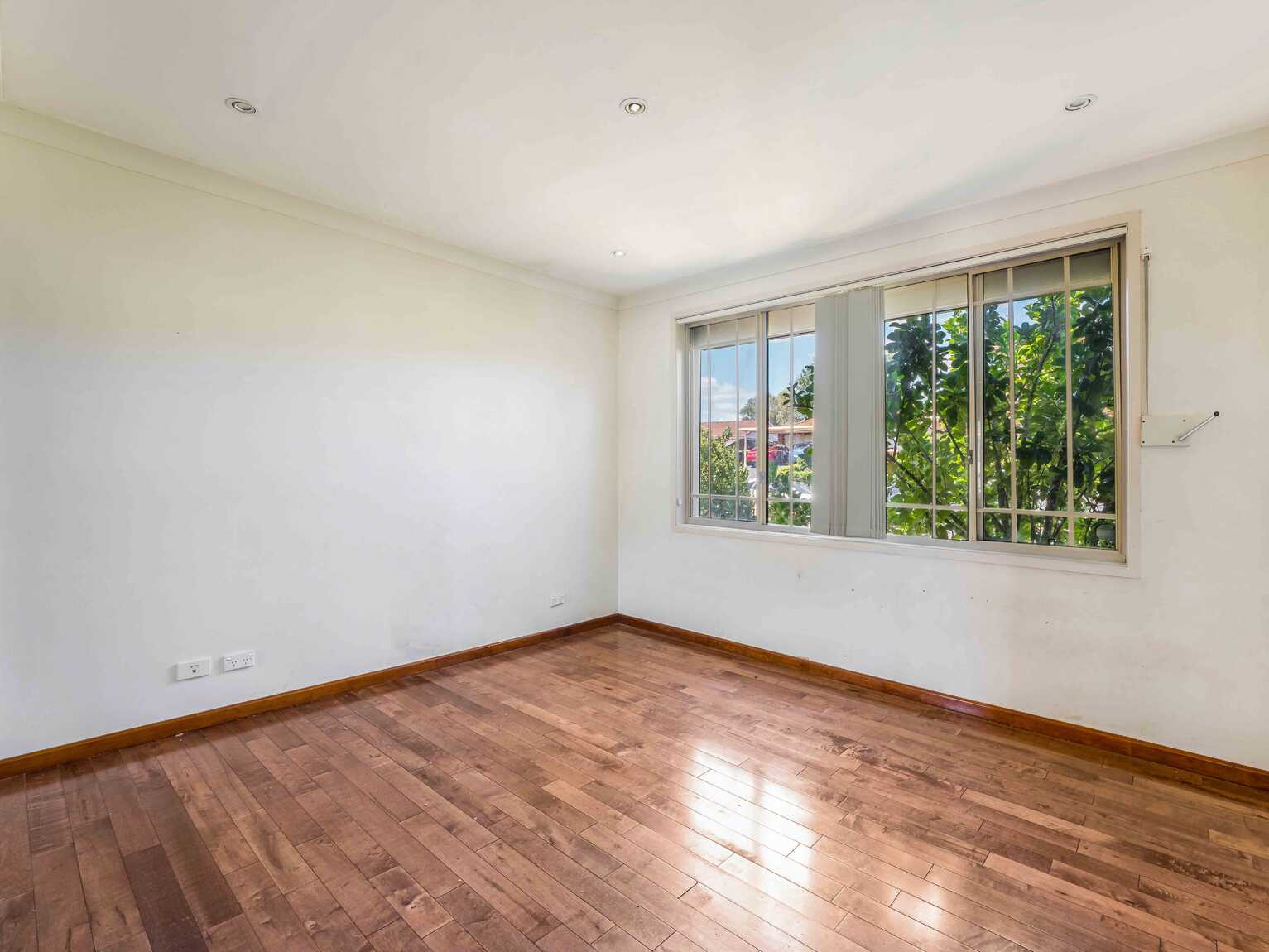 68A Swan Circuit Green Valley