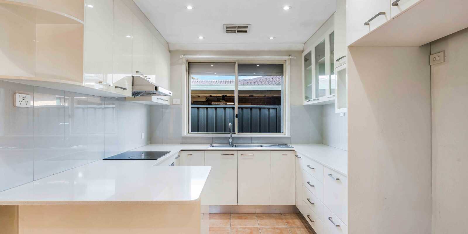 3 Merriwa Avenue Hoxton Park 3 Merriwa Avenue Hoxton Park