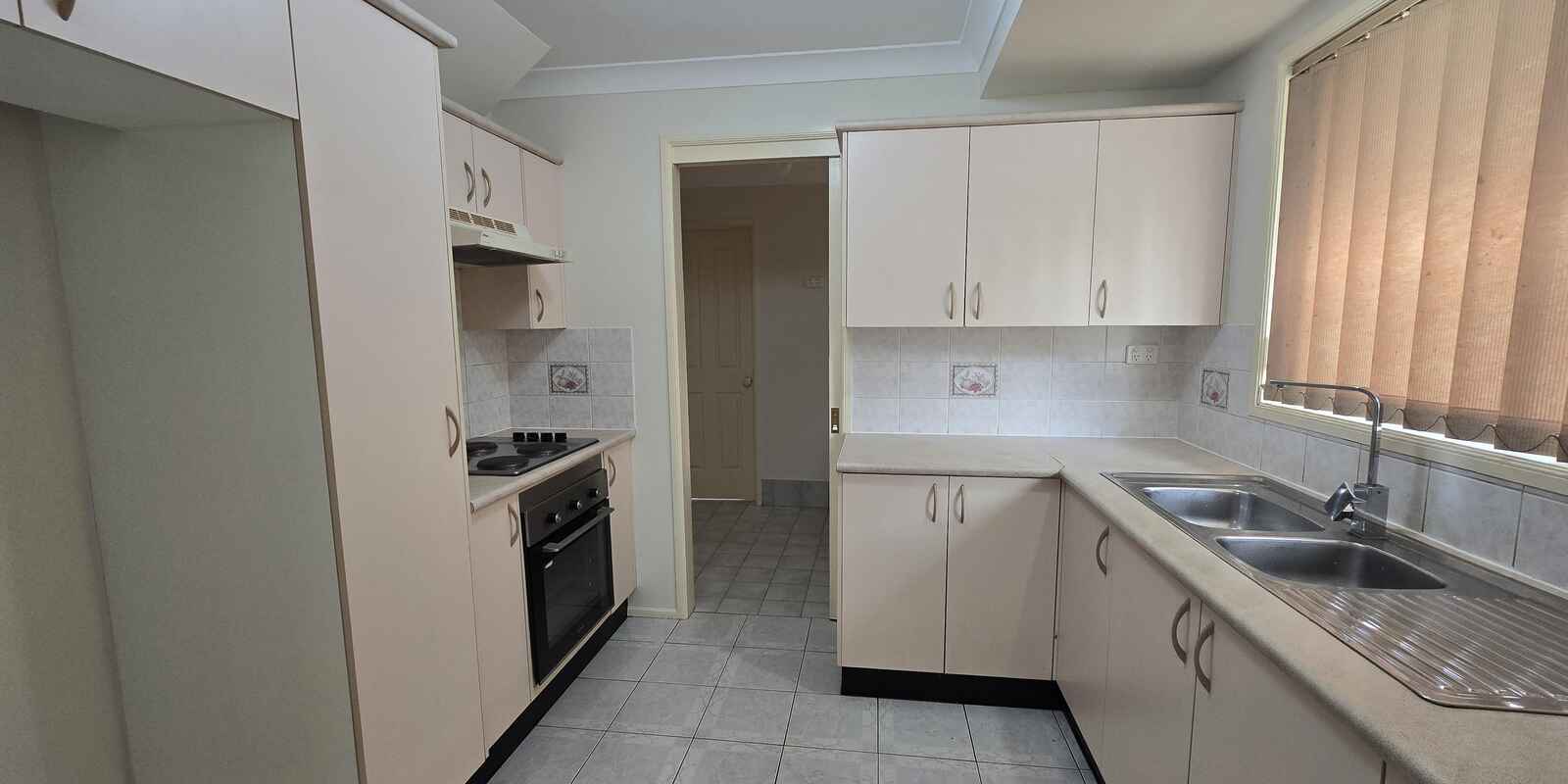 8/345 Elizabeth Drive Mount Pritchard