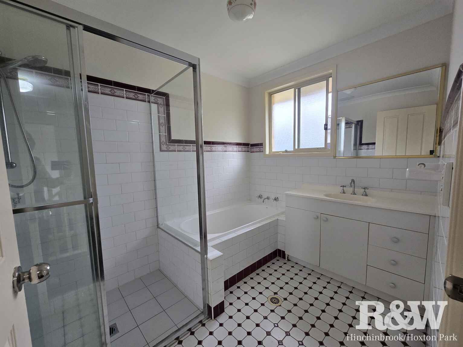 8/345 Elizabeth Drive Mount Pritchard