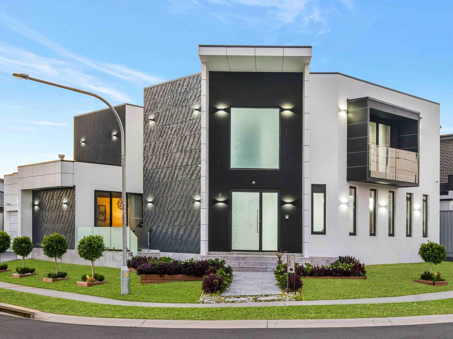 120 Rosedale Circuit Carnes Hill