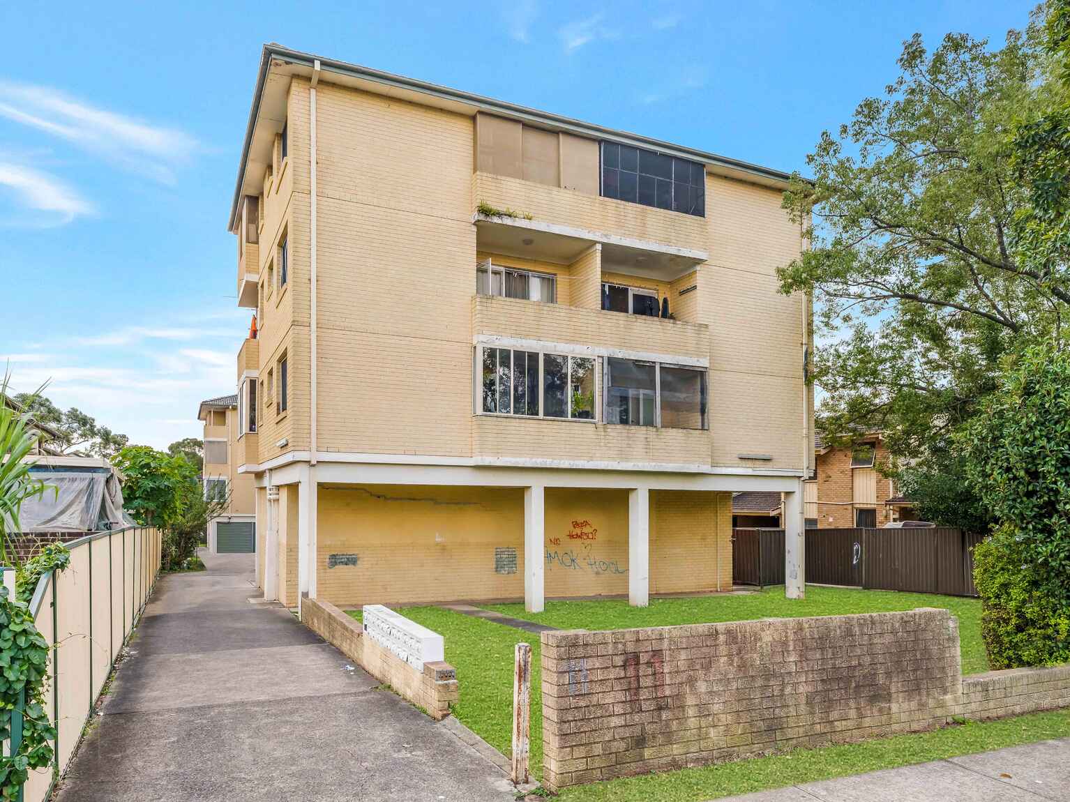 3/11 Gilbert Street Cabramatta