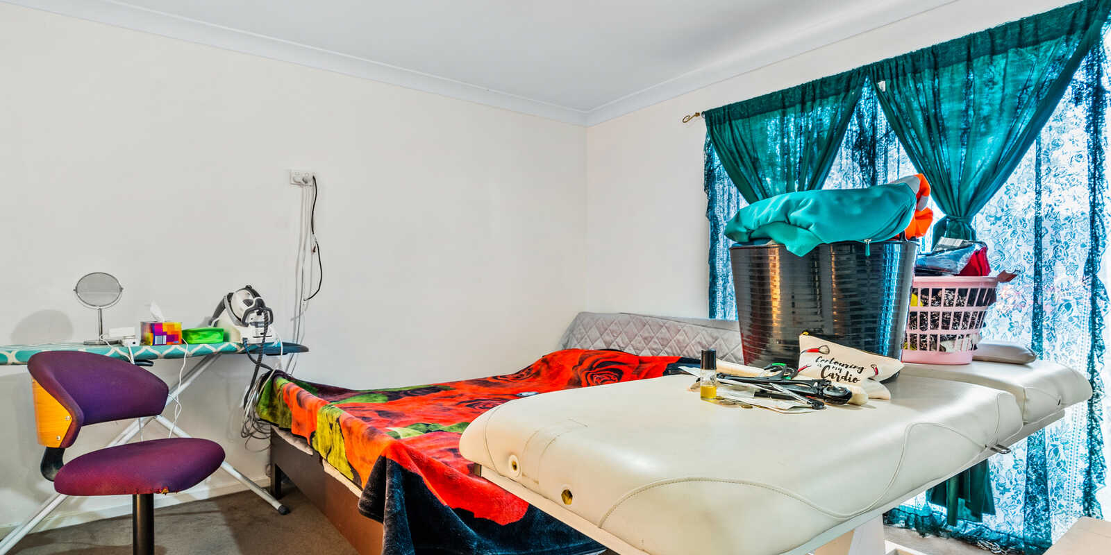 15 Byron Bay Cl Hoxton Park 15 Byron Bay Cl Hoxton Park