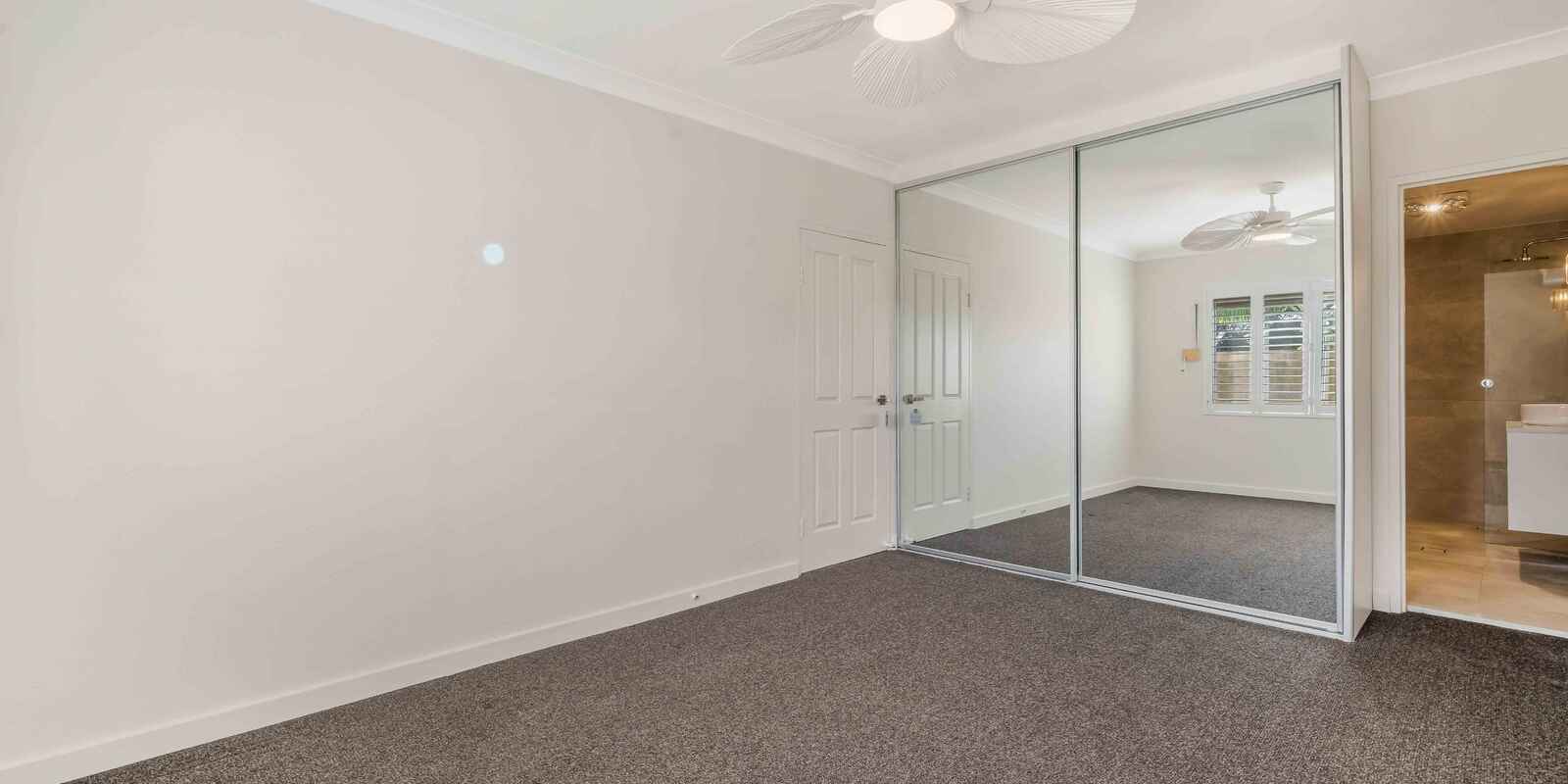 10/21-27 Amy Street Regents Park 10/21-27 Amy Street Regents Park