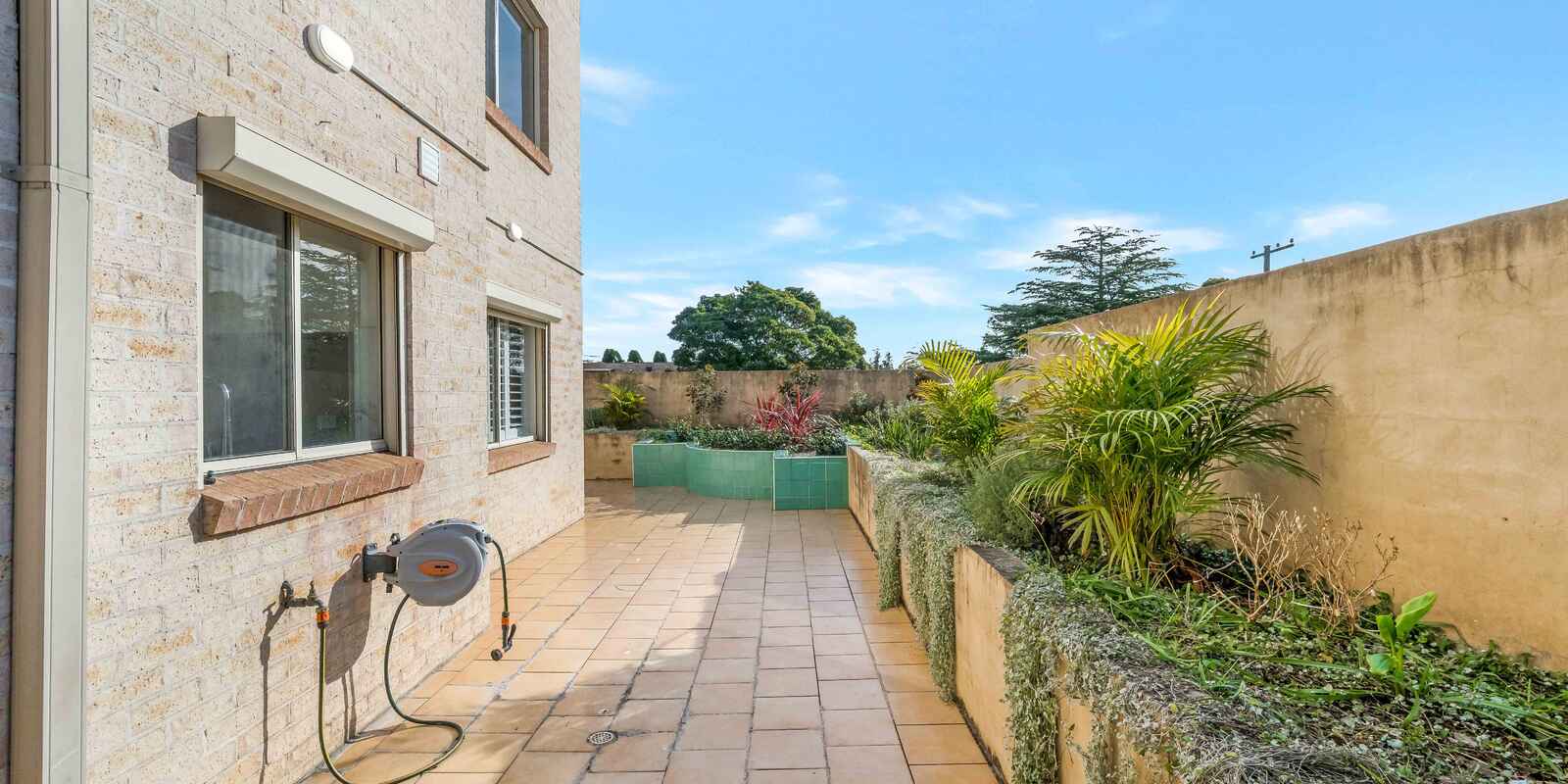 10/21-27 Amy Street Regents Park 10/21-27 Amy Street Regents Park