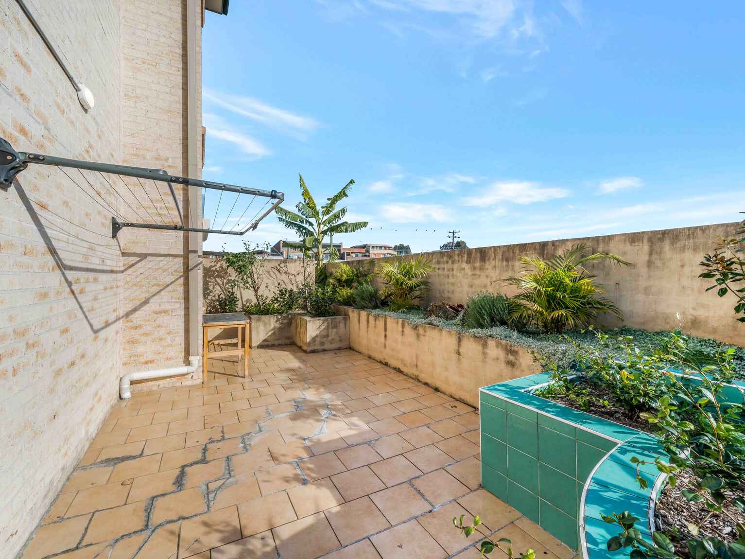 10/21-27 Amy Street Regents Park 10/21-27 Amy Street Regents Park