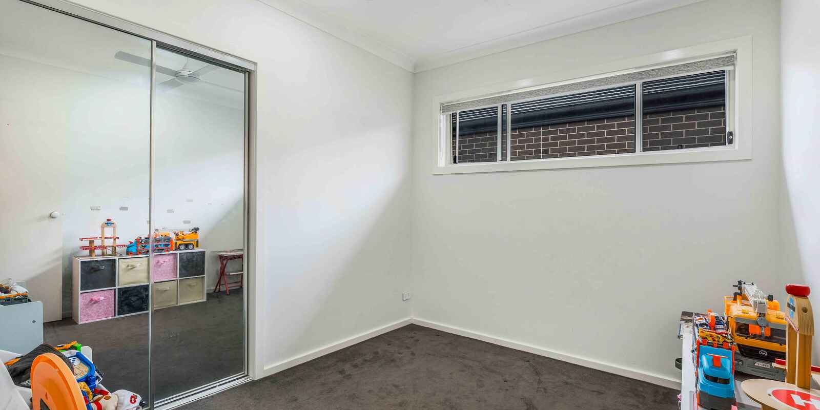 78 Tokyo Road Austral 78 Tokyo Road Austral