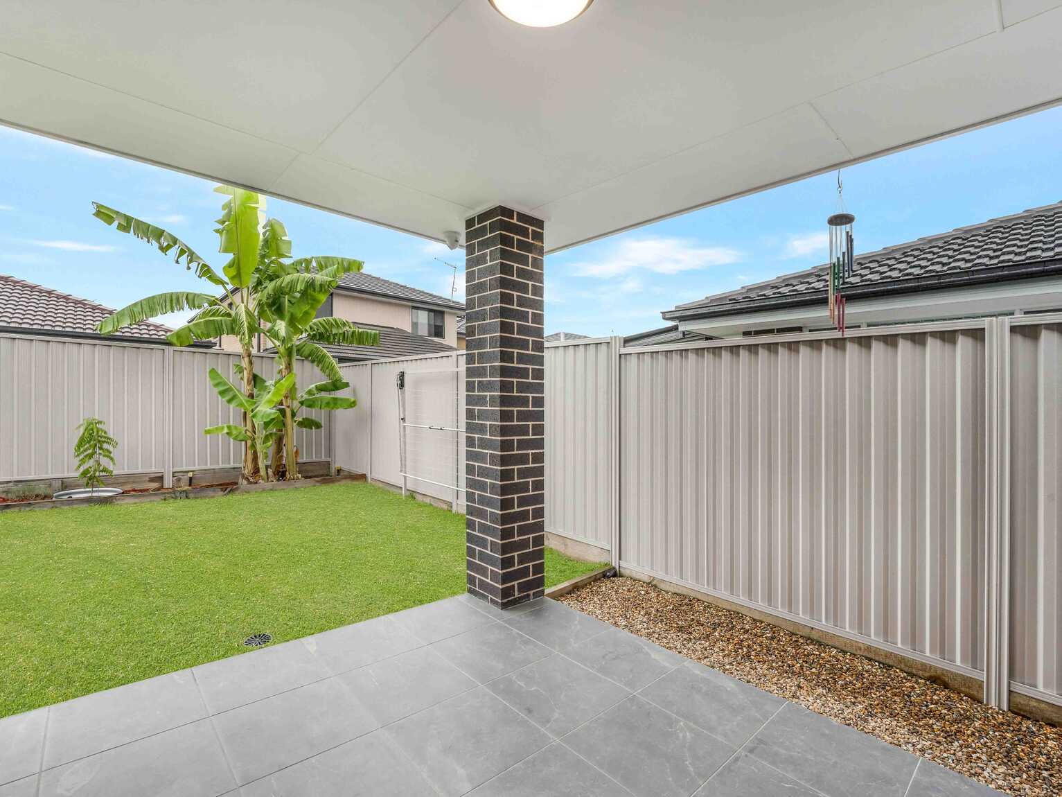 78 Tokyo Road Austral 78 Tokyo Road Austral