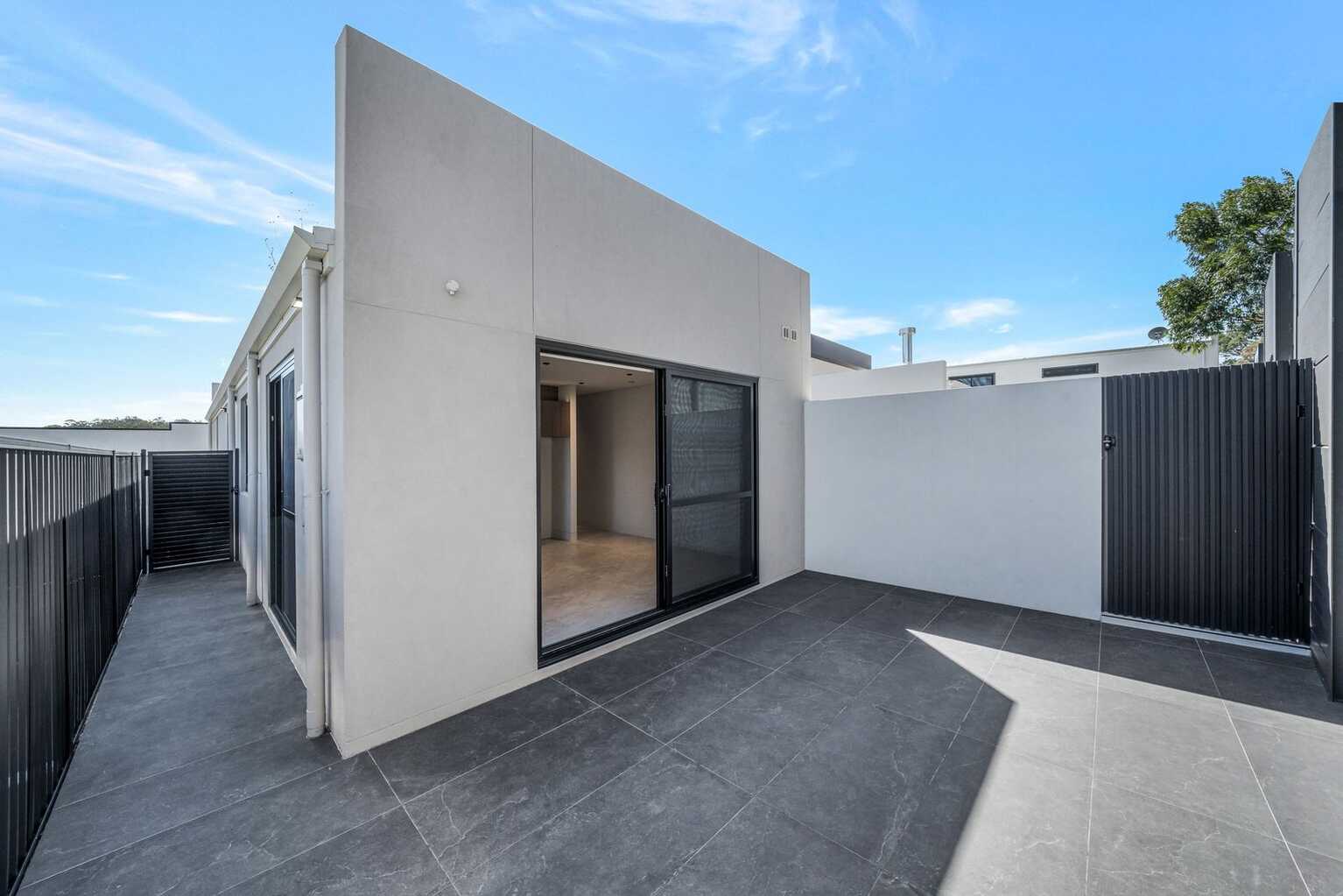 22a Kiernan Crescent Abbotsbury