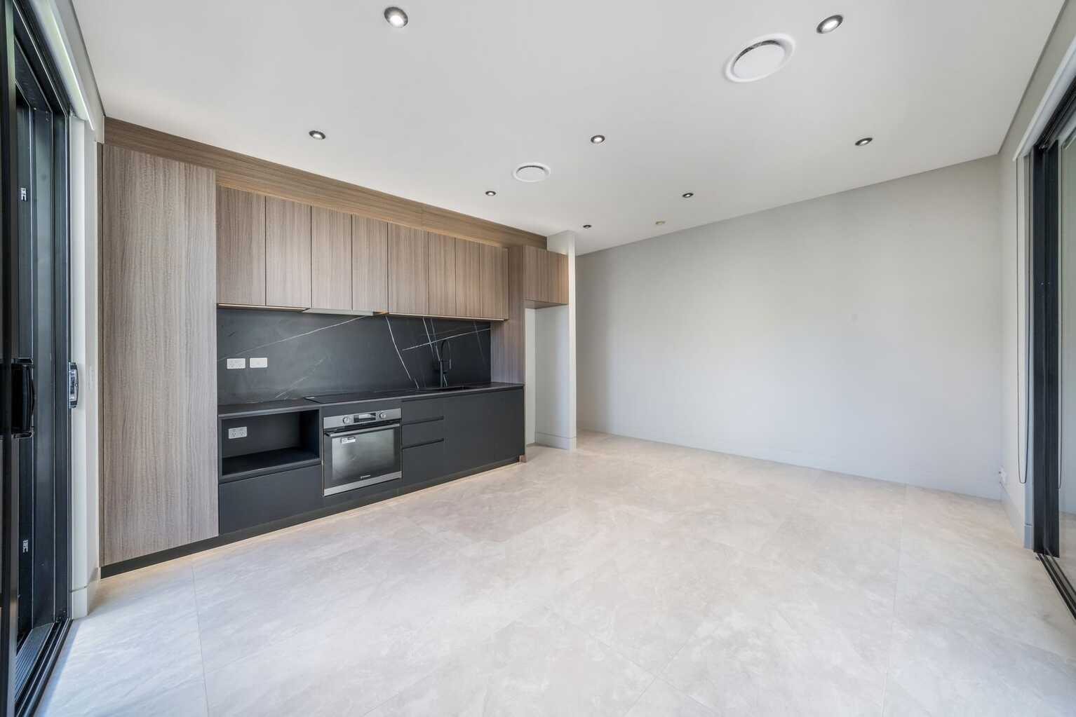 22a Kiernan Crescent Abbotsbury