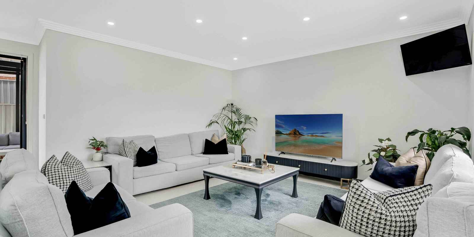 12 Tunnack Close West Hoxton