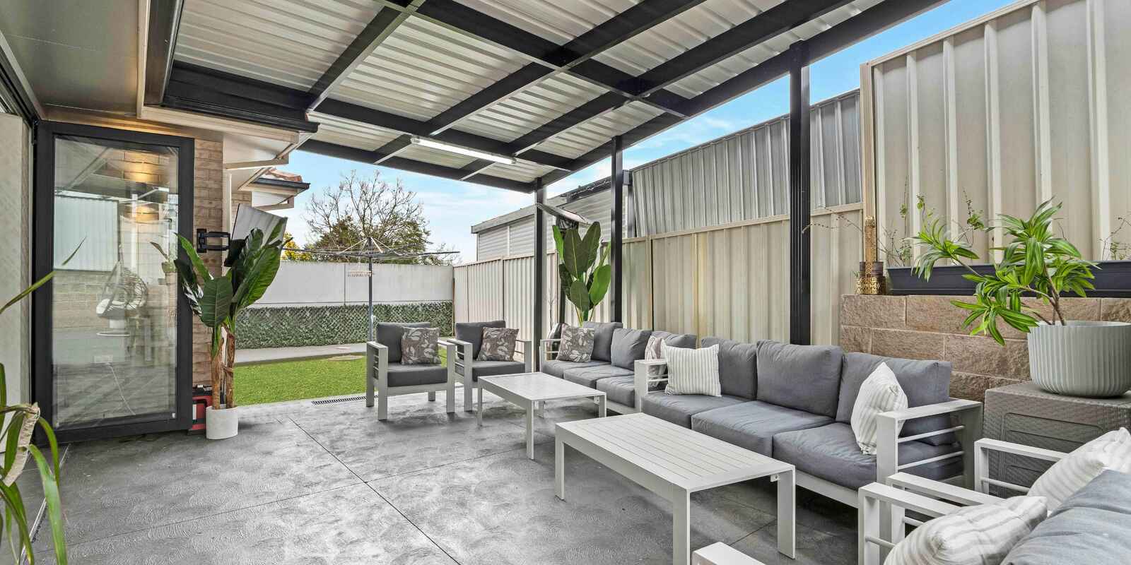 12 Tunnack Close West Hoxton