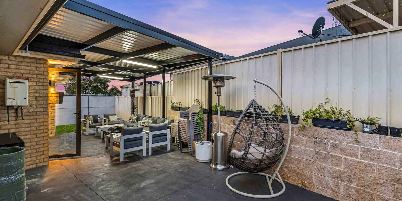 12 Tunnack Close West Hoxton