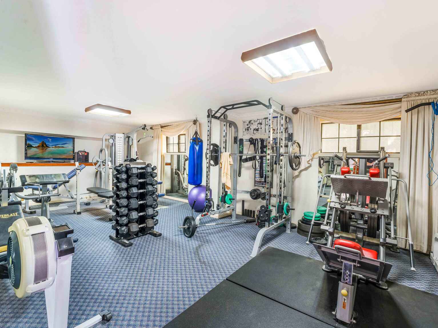 6 Gazi Close Bossley Park