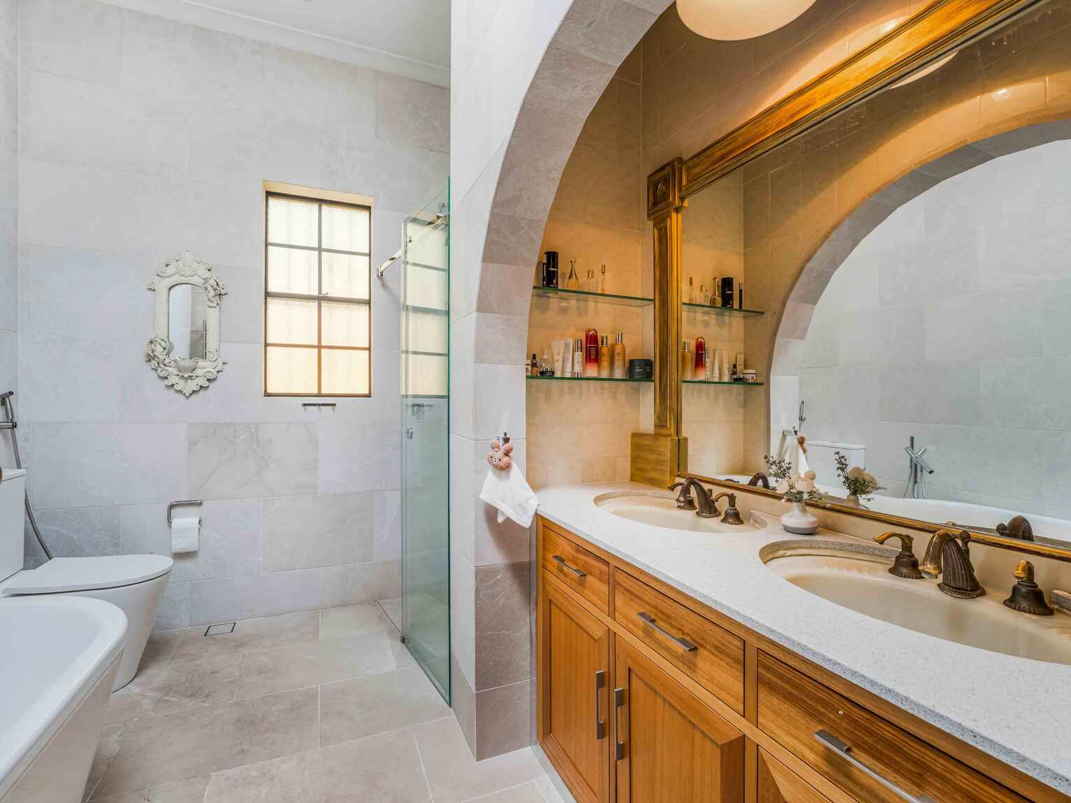 6 Gazi Close Bossley Park