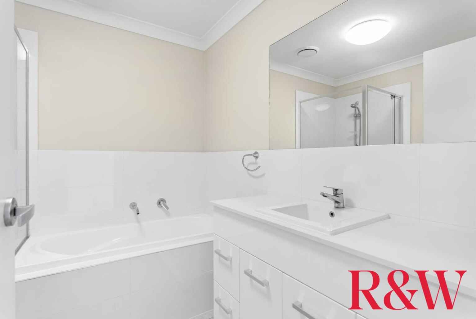 82 Webber Circuit Bardia